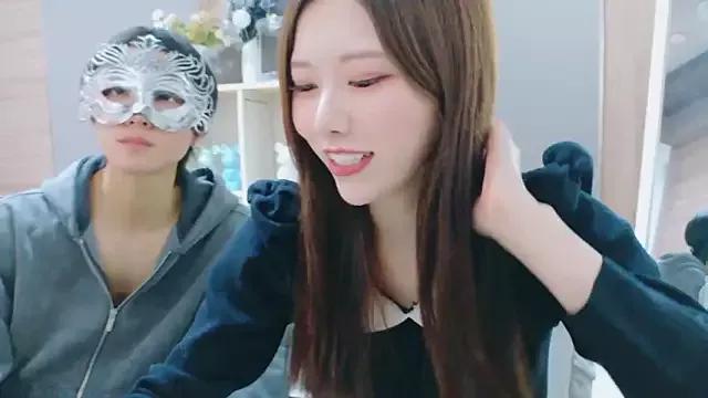 Reto-sama from StripChat