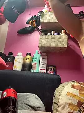 sexymelli18 from StripChat