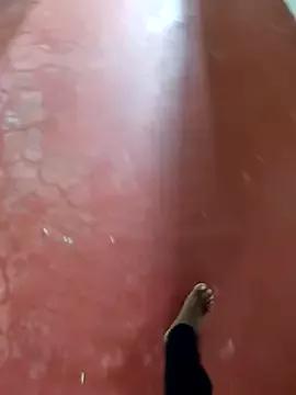 Shanudri77 from StripChat