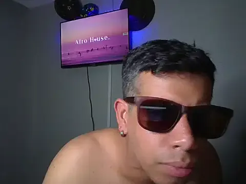 WILD_BIGCOCK35 — fuck in ass * 10 minuts